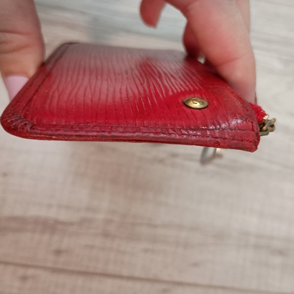 Louis Vuitton Epi Pochette Cles Coin Wallet Coin Case Red Hardware Gold - Picture 8 of 14